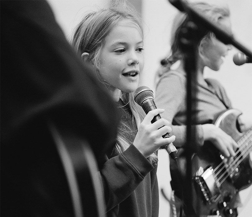 Аліна — учасниця конкурсу